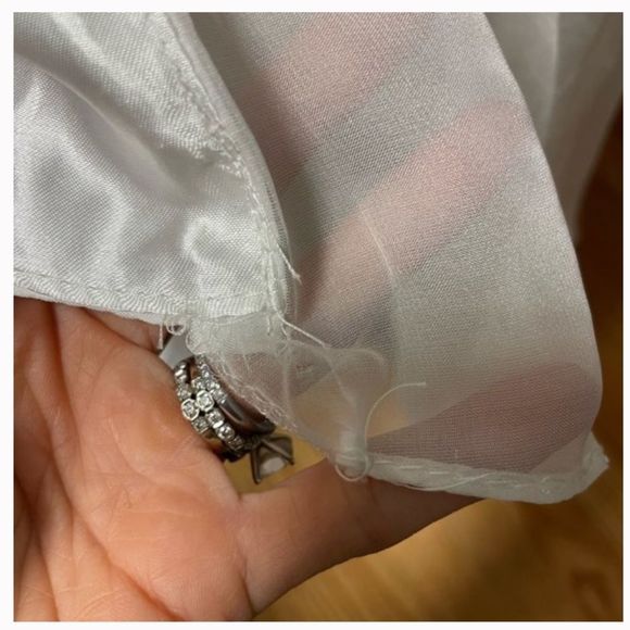 IEENA FOR MAC DUGGAL PLUNGE OSTRICH FEATHER A LINE GOWN IN SIZE 0 - Picture 8 of 12